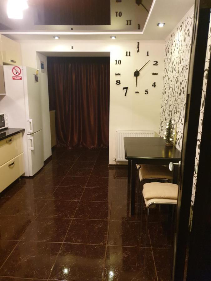 Elena'S Holiday Apartment Kamianets-Podilskyi Εξωτερικό φωτογραφία